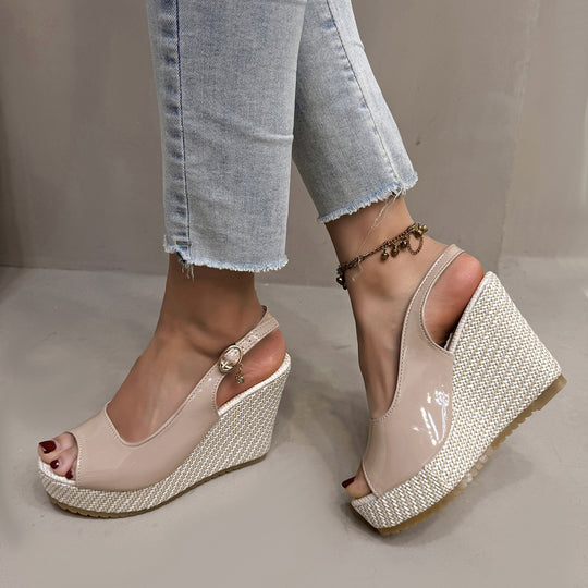 Damen Wedge-Pantoletten mit dekorativem Riemendesign und komfortabler Sohle EB