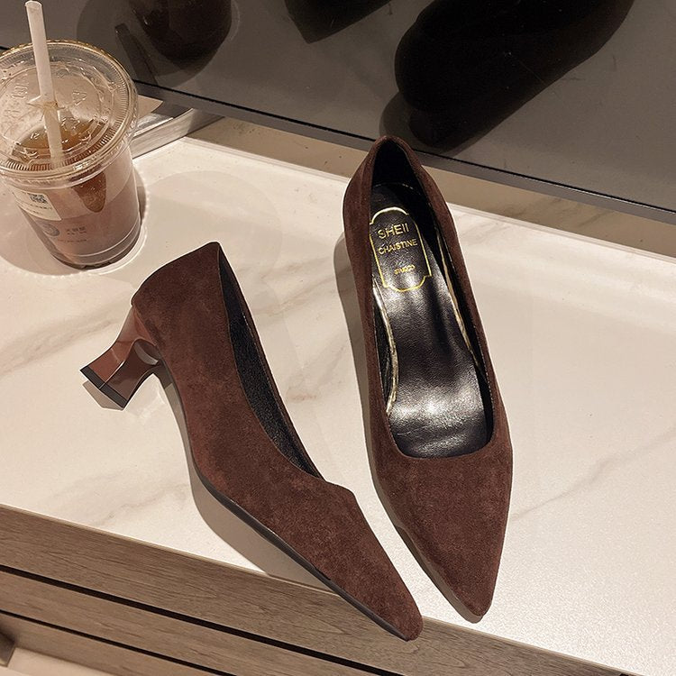Damen elegante Spitzenpumps mit Komfort-Blockabsatz EB