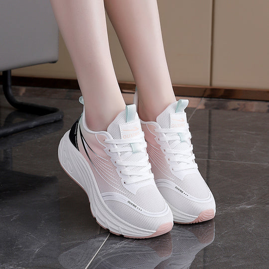 Damen Lauf- und Freizeitschuhe mit atmungsaktiver Oberseite und dämpfender Sohle EB