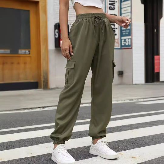 Damen Bequeme Cargo-Hose mit elastischem Bund und seitlichen Taschen EB