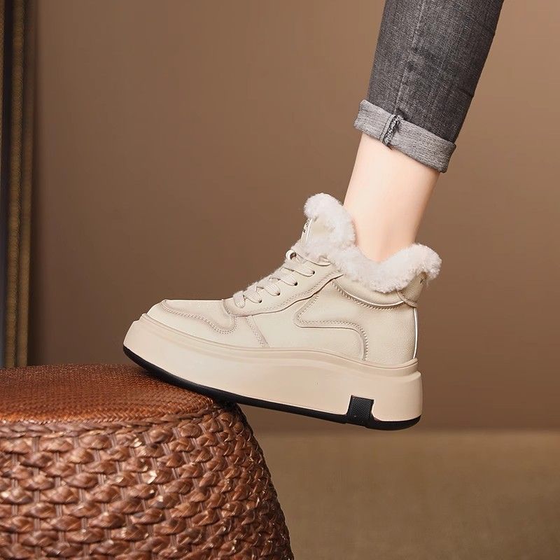 Damen High-Top Sneakers mit flauschigem Innenfutter und bequemer Plateausohle EB
