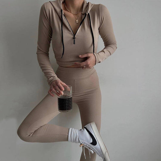 Damen figurnahes Rippjersey-Halbzip-Set mit tailliertem Longsleeve und High-Waist-Leggings EB