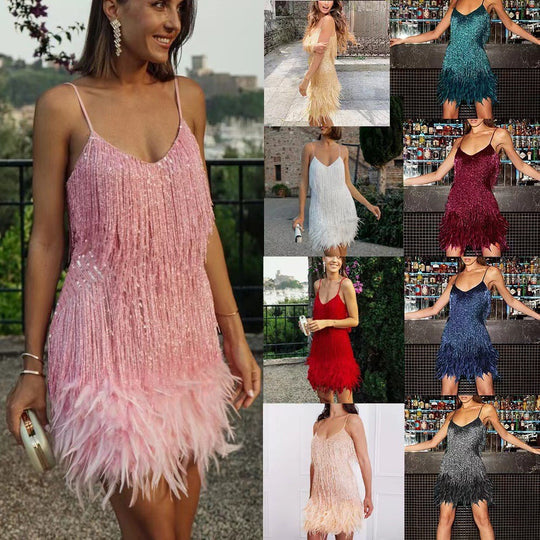 Damen Glitzerndes Abendkleid mit Federn und schimmernden Akzenten EB