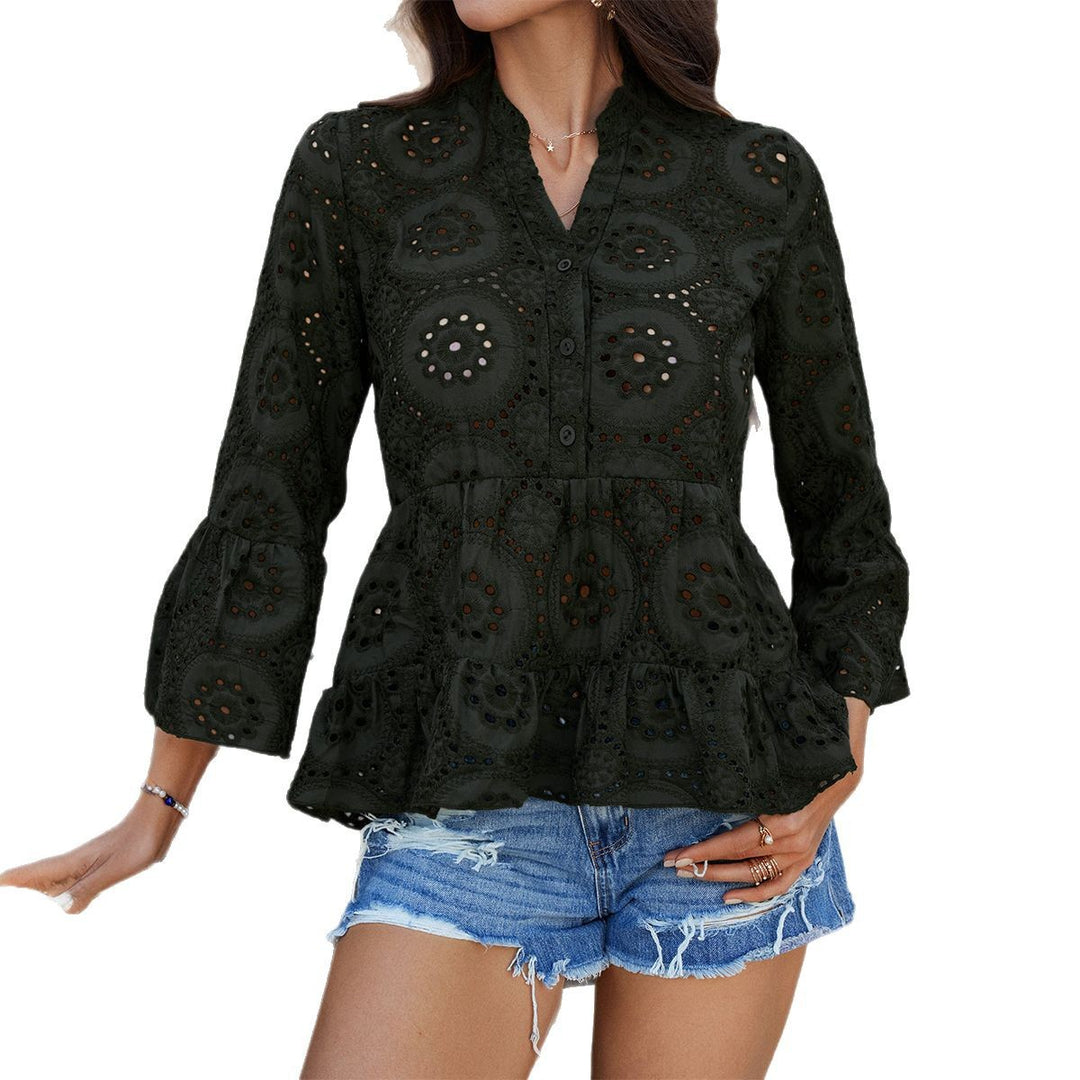 Damen Bluse mit Lochmuster und ausgestellten Ärmeln EB