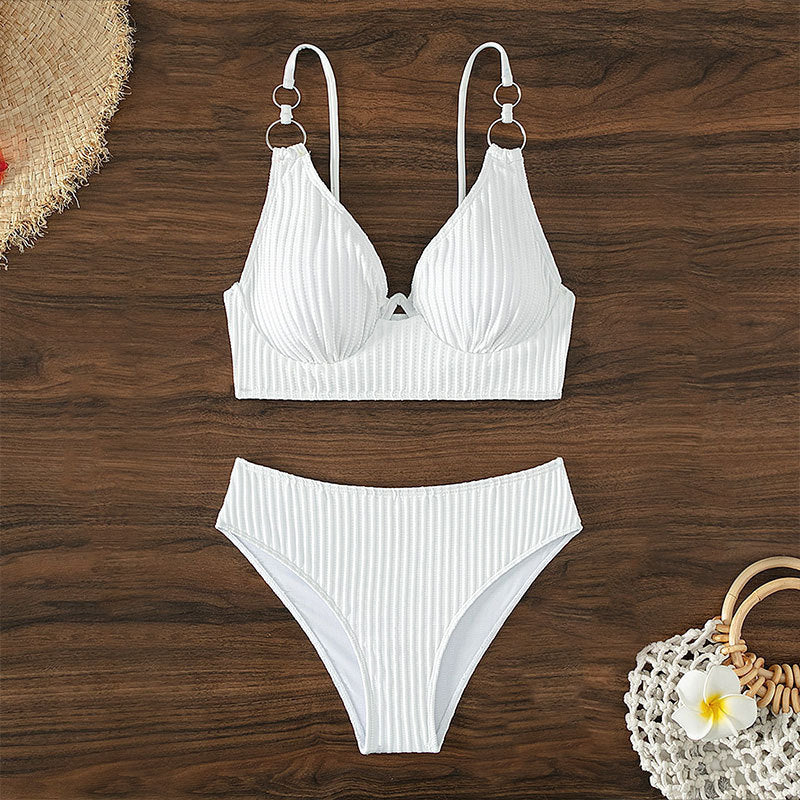 Damen Triangel-Bikini mit schickem Ringdetail EB