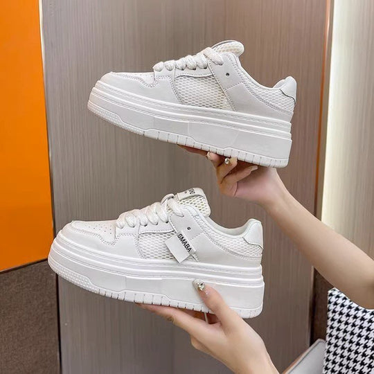 Damen Sneakers mit dämpfendem Plateau und atmungsaktivem Obermaterial EB