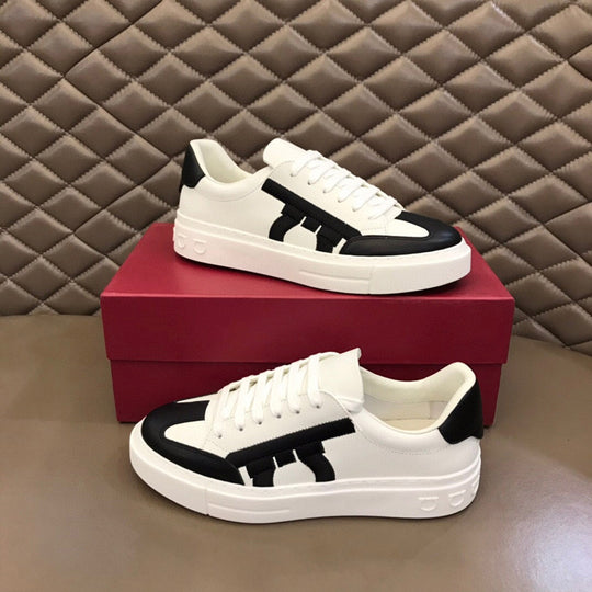Damen Sportliche Sneakers mit stilvollem Kontrast-Design und gepolsterter Innensohle von EB