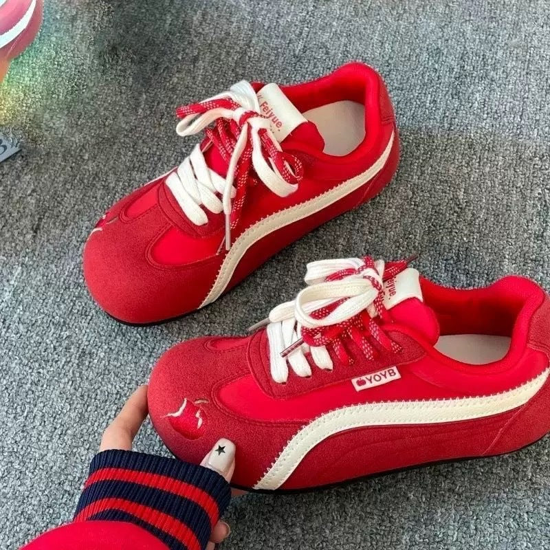 Damen Sportliche Sneakers mit innovativer Schnürung und farbenfrohem Design EB