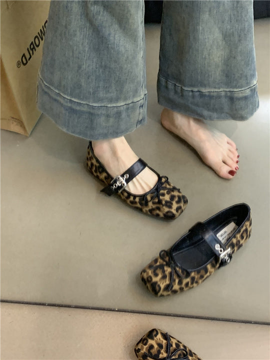 Damen Ballerinas mit modischem Schnallen-Detail und bequemem Fußbett EB