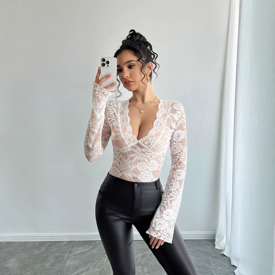 Damen nan tailliertes Spitzenshirt mit tiefem V-Ausschnitt, floraler Netzspitze und langen Ärmeln EB