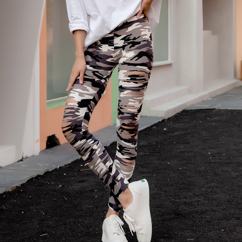 Damen Sport-Leggings mit Camouflage-Muster und Schnitt-Details EB