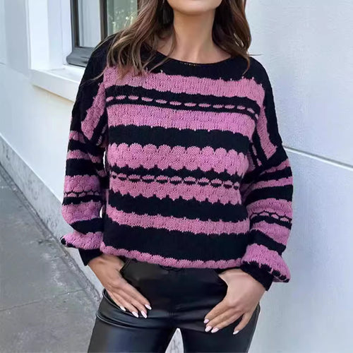 Damen gemütlicher Strickpullover mit modernem Zopfmuster und grafischen Akzenten EB
