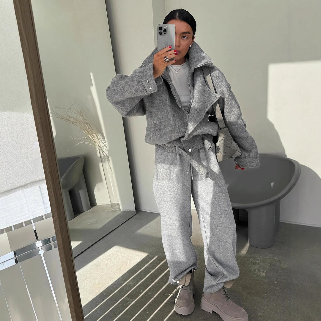 Damen Oversized Wolljacke mit Bindegürtel und lässigem Schnitt EB