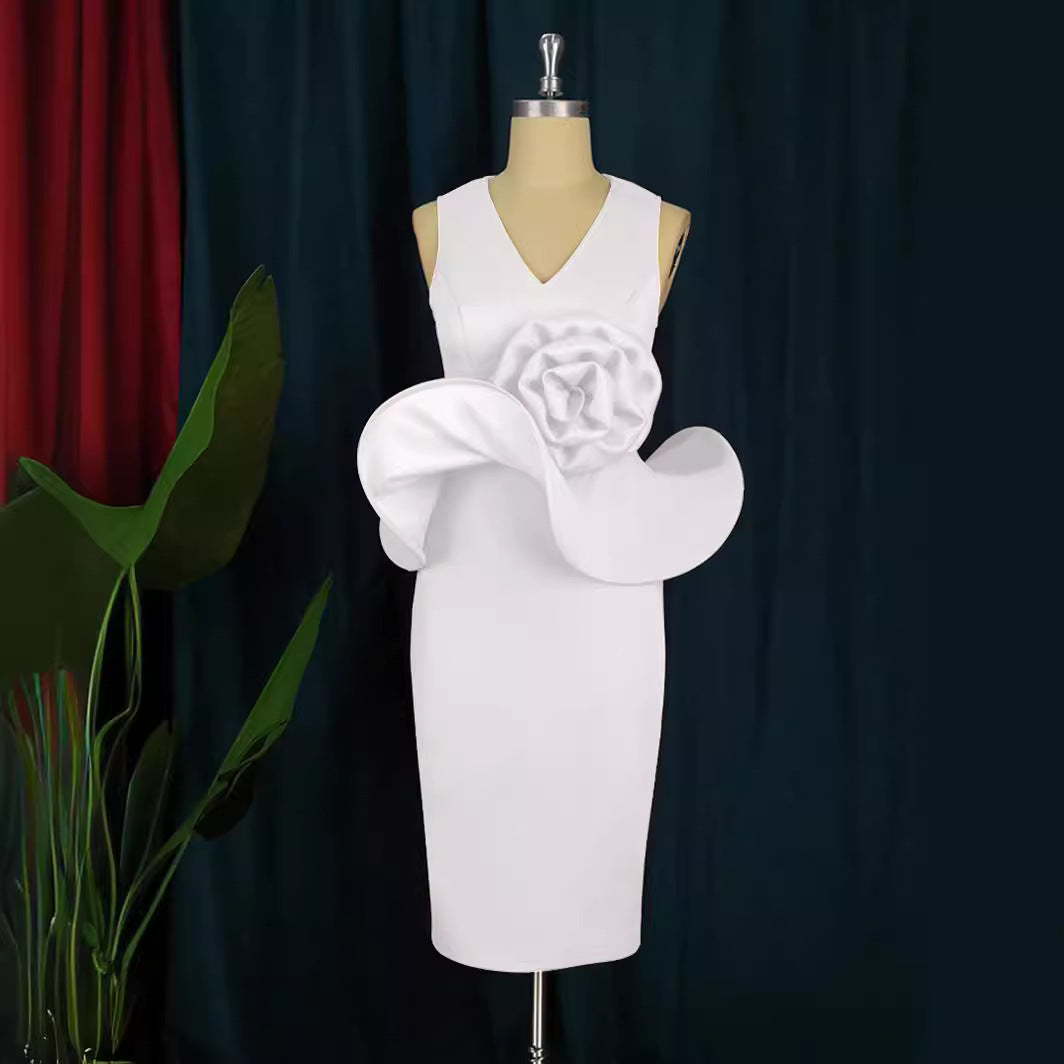 Damen Cocktailkleid mit kunstvollem Blumenapplikation EB