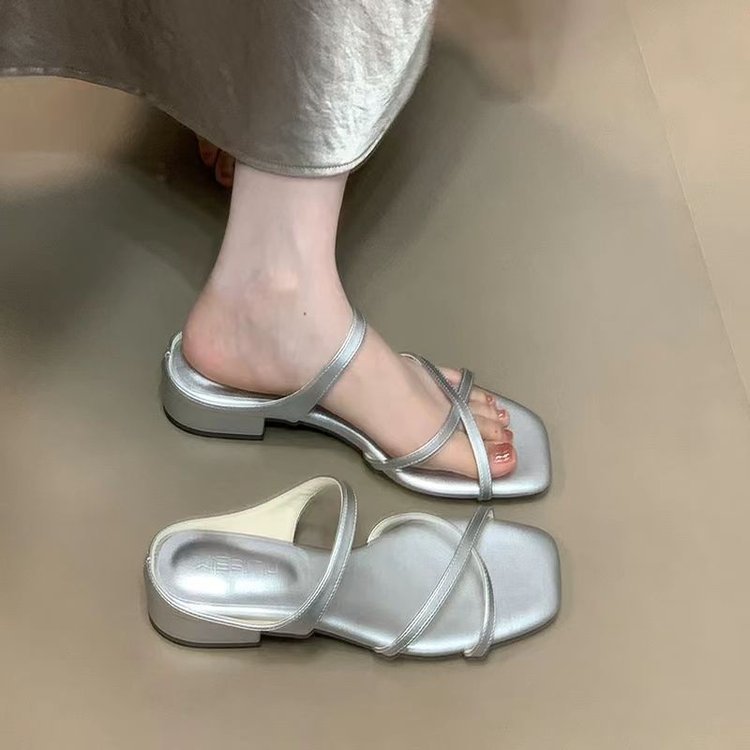 Damen elegante Flachsandalen mit geschmackvollem Kreuzriemen und bequemer Sohle EB
