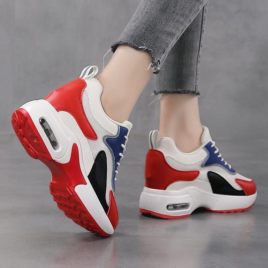 Damen nan dynamischer Retro-Sneaker mit sichtbarer Fersen-Dämpfung, strukturiertem Mesh-Obermaterial und Zuglasche EB