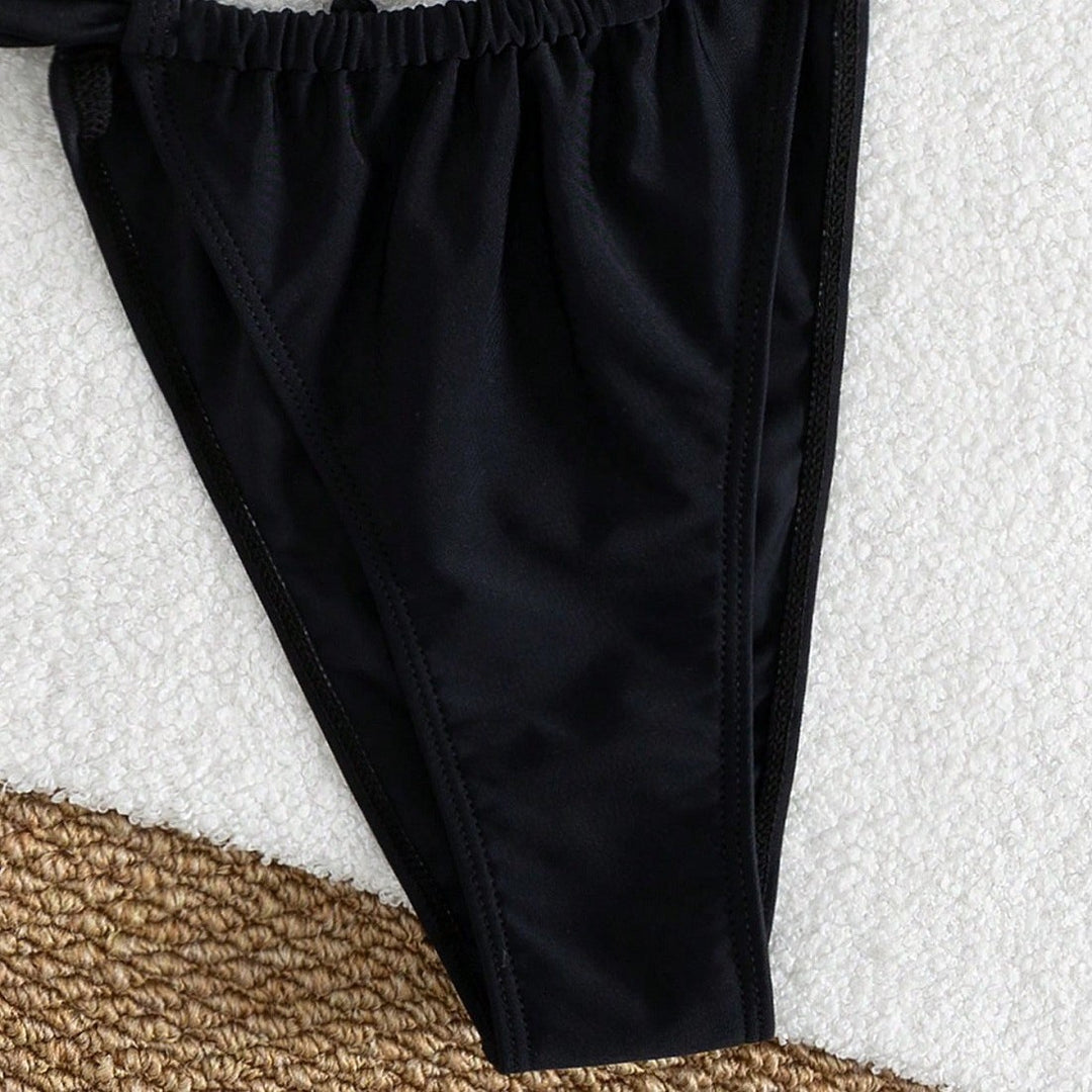 Damen Triangel-Bikini-Set mit dekorativem Ring EB