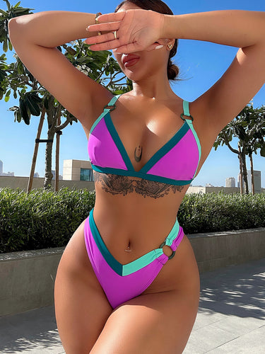 Damen Triangel-Bikini mit modischen Schnallen und eleganten Akzenten EB