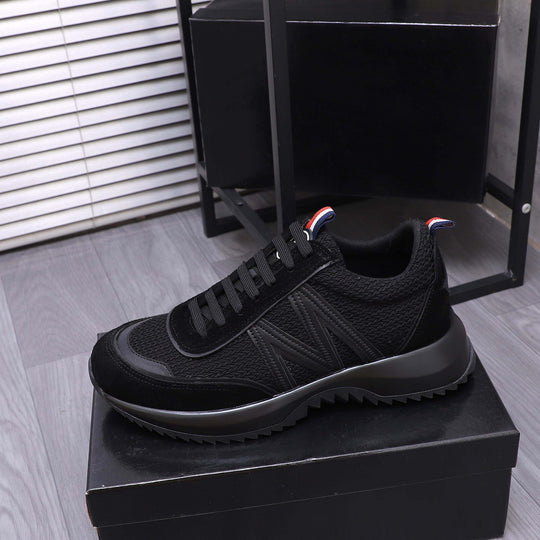 Damen Atmungsaktive Freizeitsneaker mit rutschfester Sohle und modischem Profile von EB