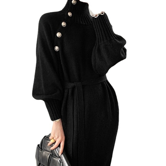 Damen Strickkleid mit Rollkragen und eleganten Knopfdetails EB