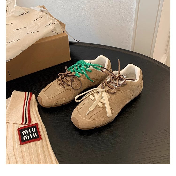 Damen Premium Sneaker im Retro-Stil EB
