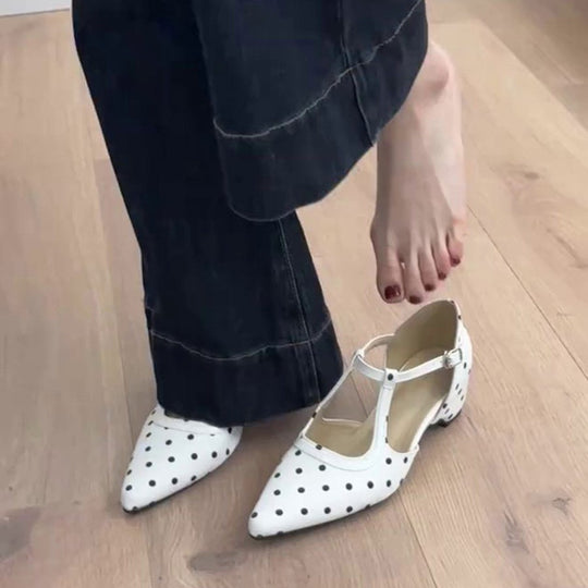 Damen elegante Ballerinas mit modischem Riemchen und dekorativem Punktenmuster EB