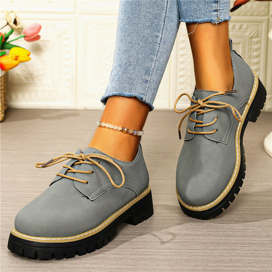 Damen Schnürschuhe mit robustem Profil und modernem Look EB