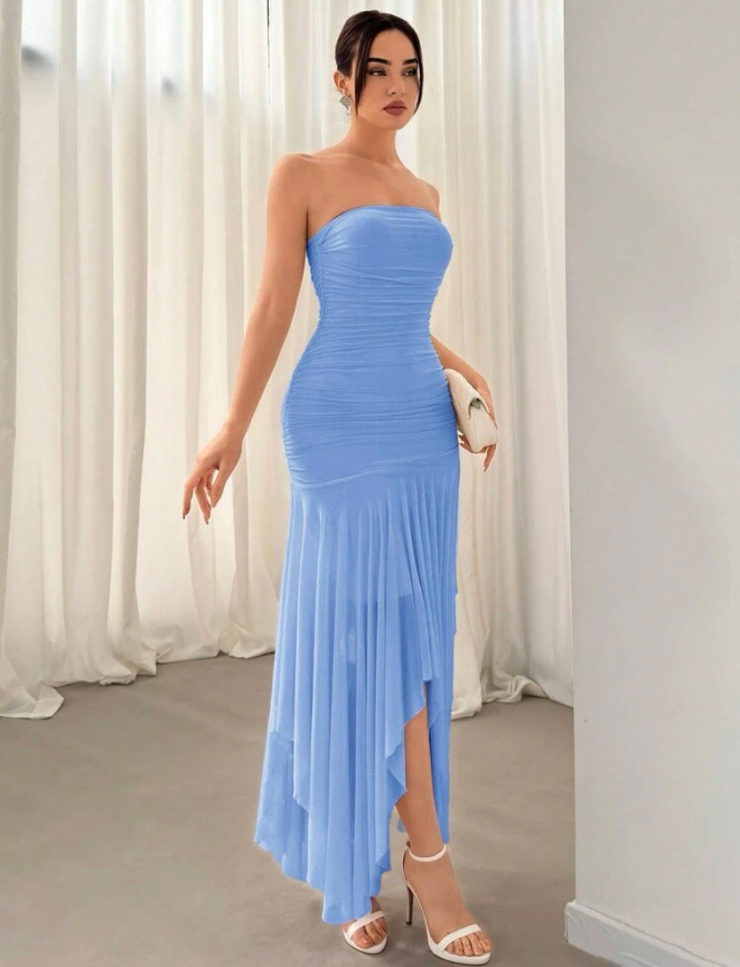 Damen Extravaganter Maxikleid mit Raffungen und asymmetrischem Saum EB