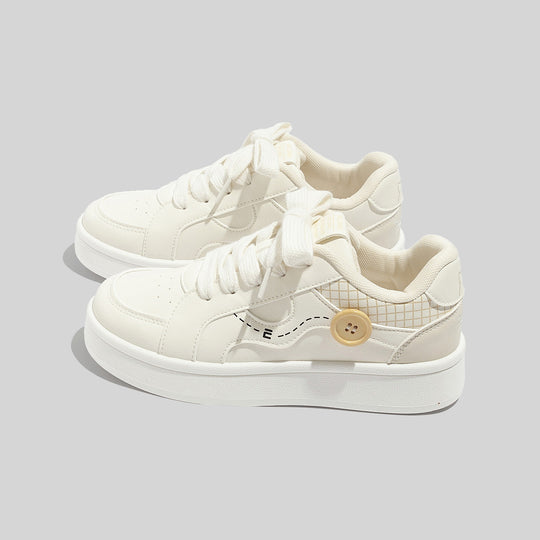 Damen Modische Freizeitschuhe mit einzigartigen Knopf-Details EB
