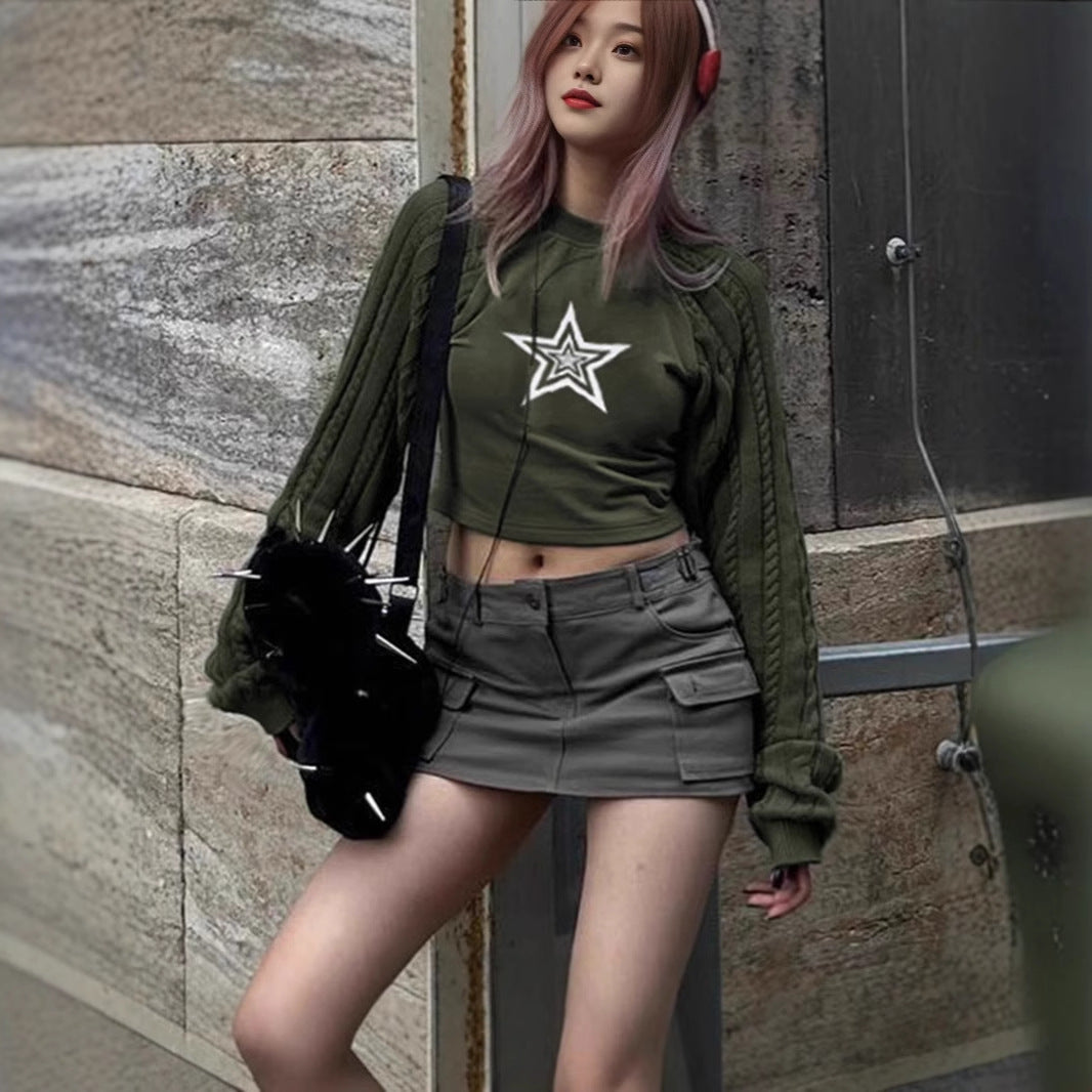 Damen Cropped Pullover mit grafischem Sternenmotiv und strukturiertem Armdesign EB