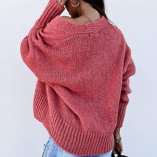 Damen Kuscheliger Cardigan mit tiefem V-Ausschnitt und dekorativen Knöpfen EB