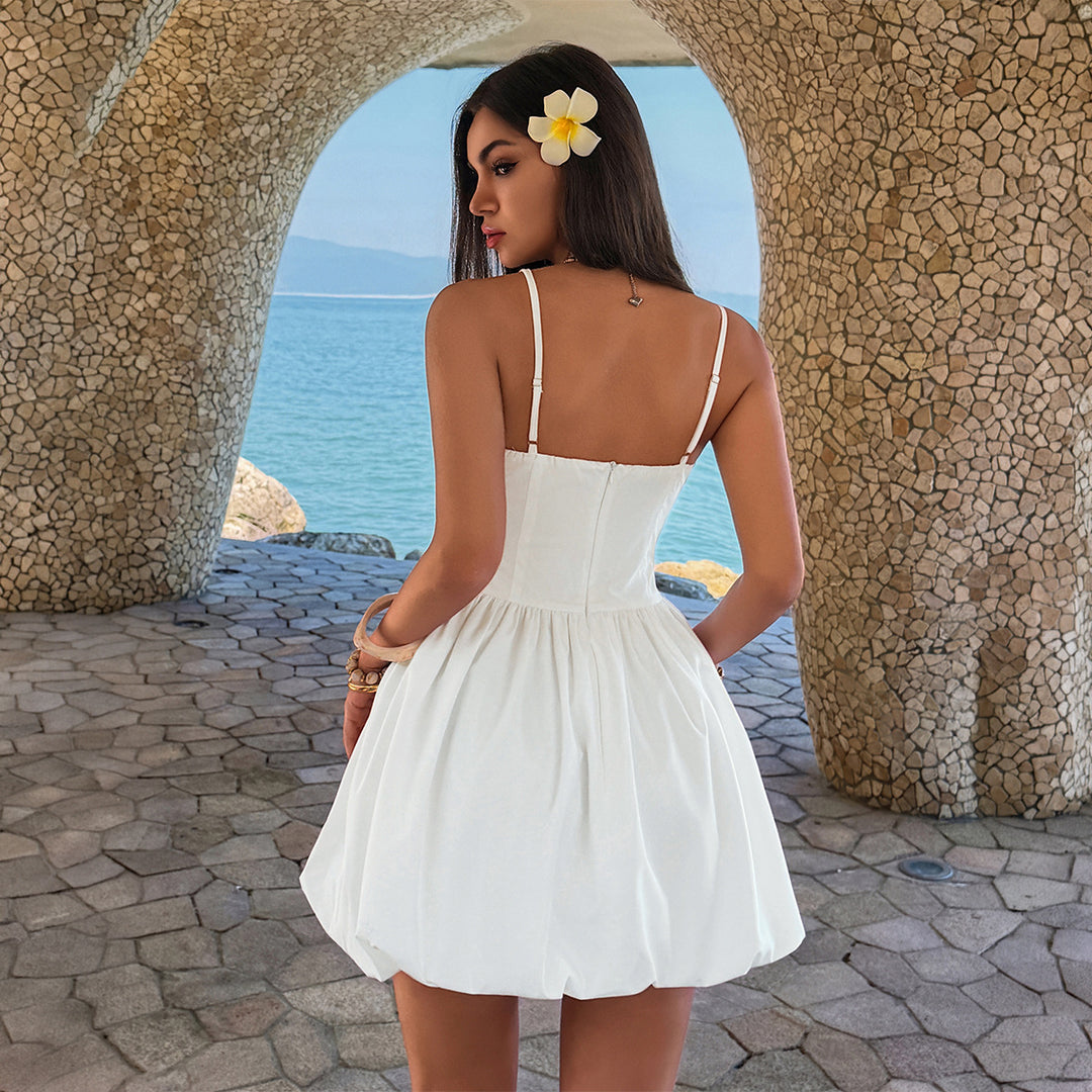 Damen luftiges Sommerkleid mit schwingendem Rock und eleganten Spaghettiträgern EB