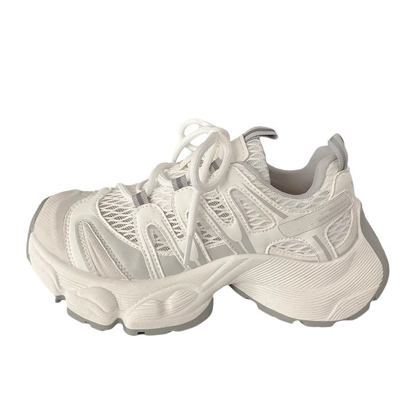 Damen Sneaker mit atmungsaktiver Netzstruktur und stabilisierender Sohle EB