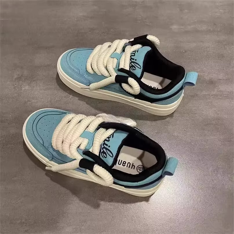 Damen Sneakers mit innovativem Schnürdesign und bequemer Dämpfung EB