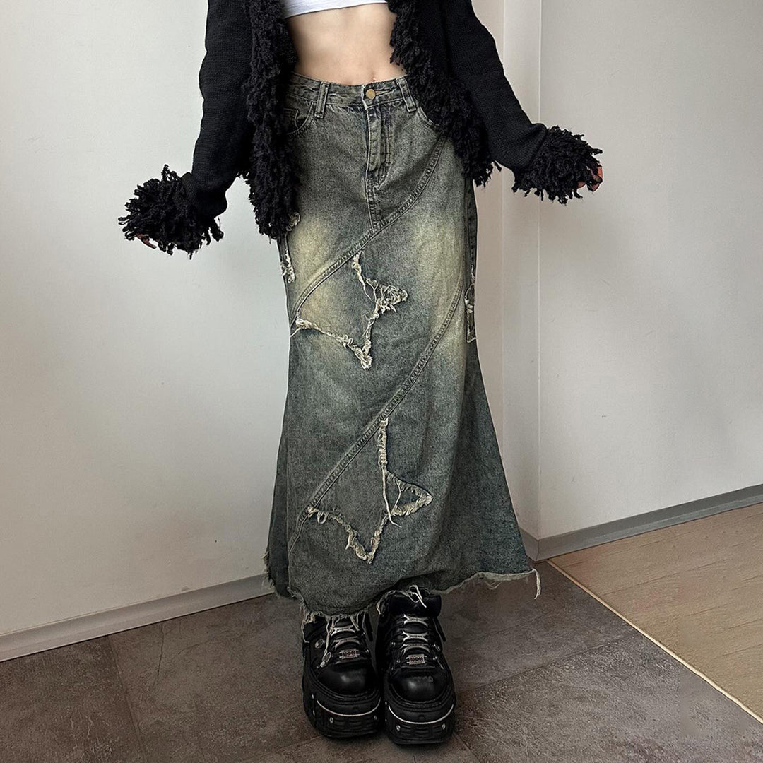 Damen nan vintage Denim-Maxirock mit ausgefransten Patches und diagonalen Ziernähten EB