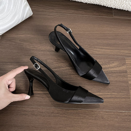 Damen Sling-Pumps mit eleganter Satin-Oberfläche und raffinierter Absatzhöhe EB