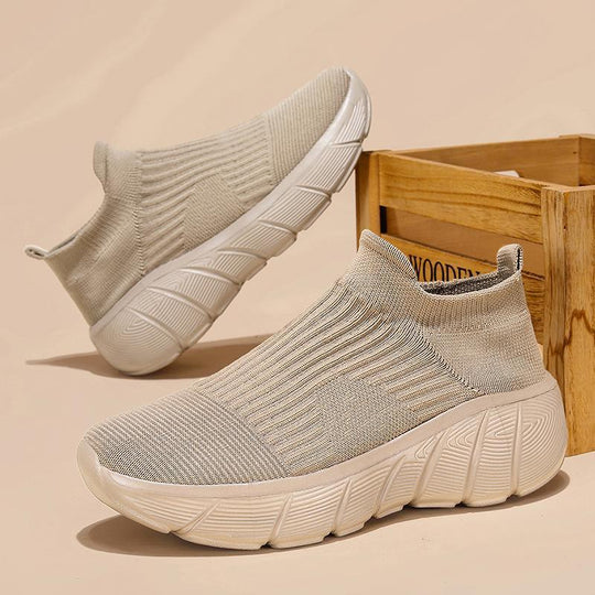 Damen Sneaker mit elastischem Strickdesign und innovativer Dämpfungstechnologie EB
