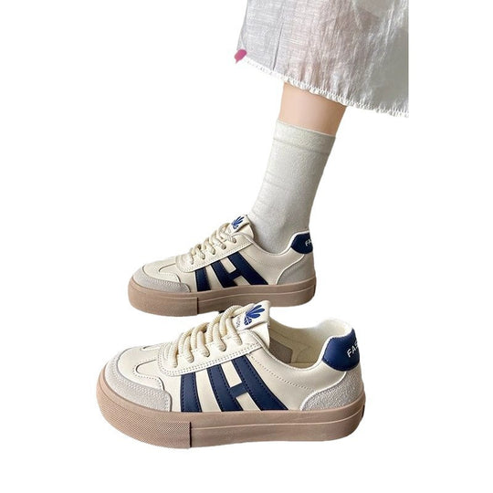 Damen modische Sneakers mit verstärktem Fersenbereich und atmungsaktiver Oberflächenstruktur EB