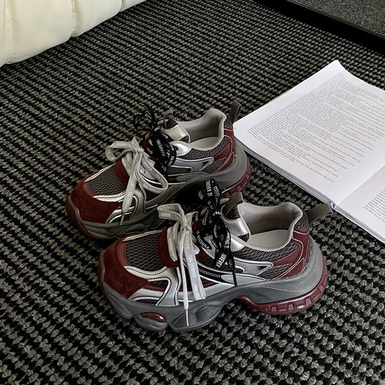 Damen Sportliche Sneakers mit innovativem Design und atmungsaktiver Obermaterialstruktur EB
