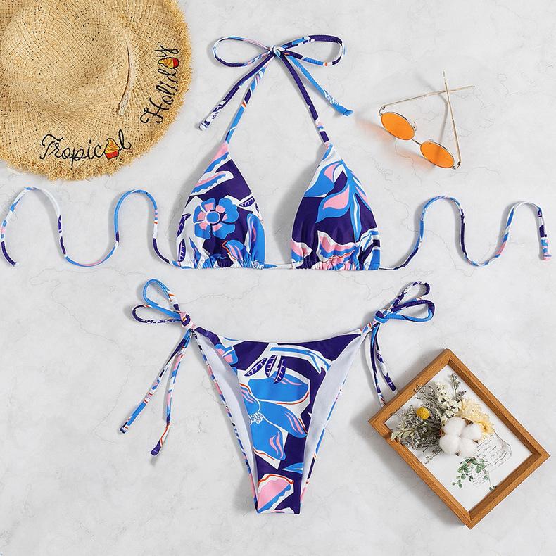 Damen Triangel-Bikini mit traumhaftem Blumendesign und raffinierten Schnürdetails EB