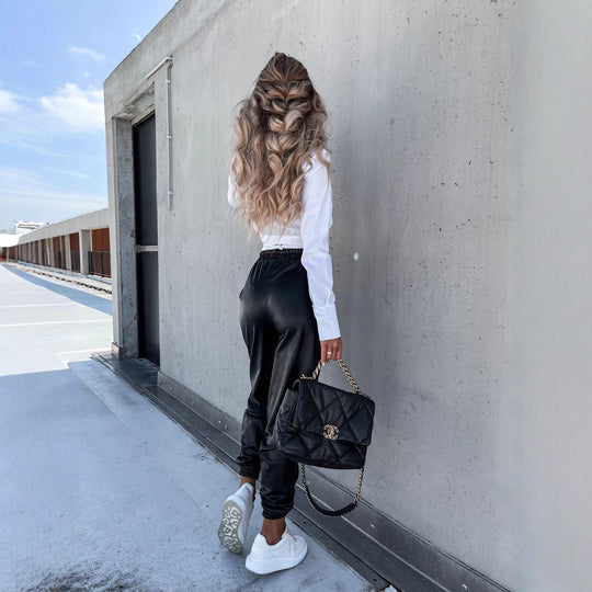 Damen Bequeme Jogginghose im sportlichen Stil mit elastischem Bund und Taschen EB