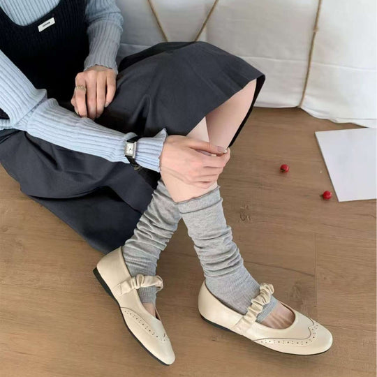 Damen Ballerinas mit elastischem Riemen und dekorativen Details EB