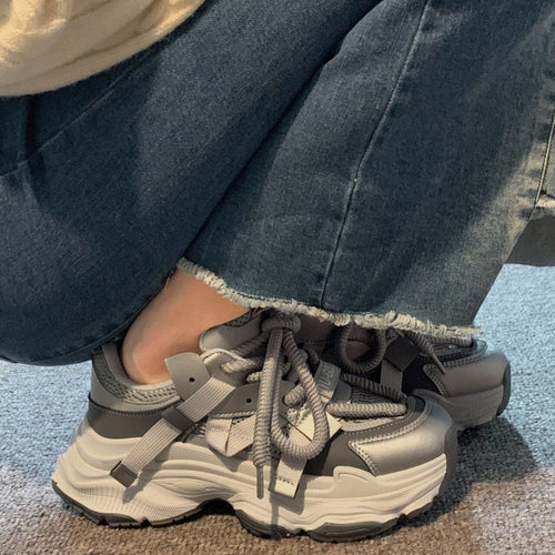 Damen Chunky-Sneaker mit atmungsaktiver Sohle und verstärktem Halt EB