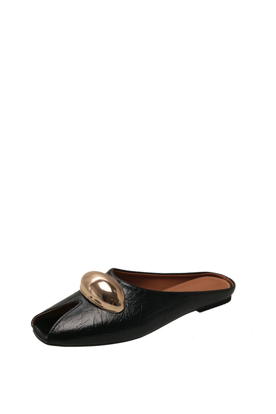 Damen Offene Mules mit schimmerndem Obermaterial und dekorativem Metall-Detail EB