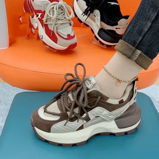 Damen Sportliche Hochleistungs-Sneaker mit stoßdämpfendem Sohlenprofil und atmungsaktiver Mesh-Oberfläche EB