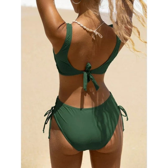 Damen Hochgeschnittener Bikini mit raffiniertem Wickeldetail EB
