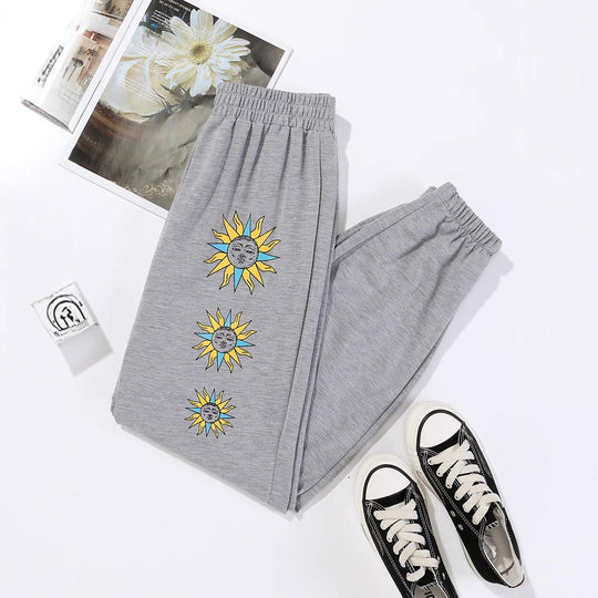 Damen Freizeithose mit buntem Grafikdesign EB