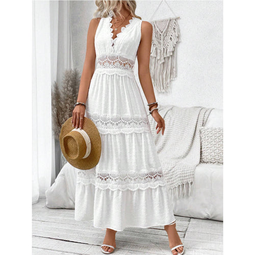 Damen Langes, elegantes Maxikleid mit Spitzenakzenten und Volants EB