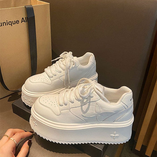 Damen modische Plateau-Sneaker mit dämpfender Sohle und atmungsaktivem Obermaterial EB