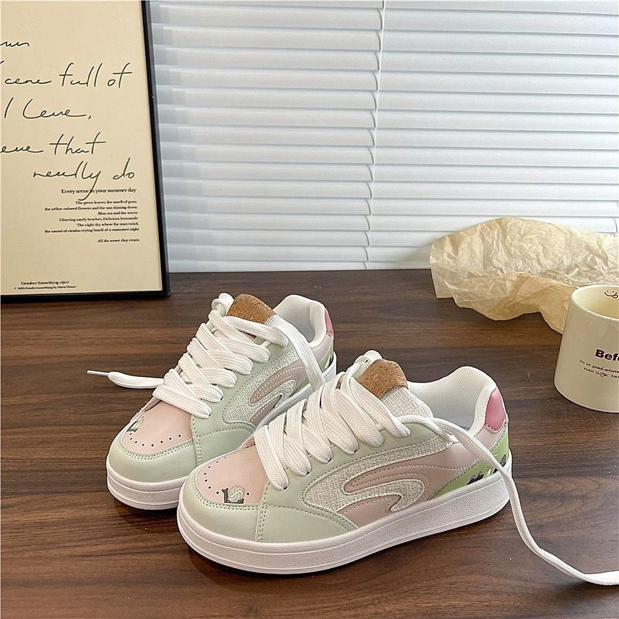 Damen Schnürsneaker mit verspieltem Motiv und atmungsaktivem Obermaterial EB